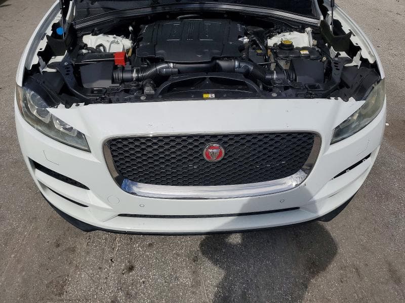 2017 JAGUAR F-PACE PREMIUM 12