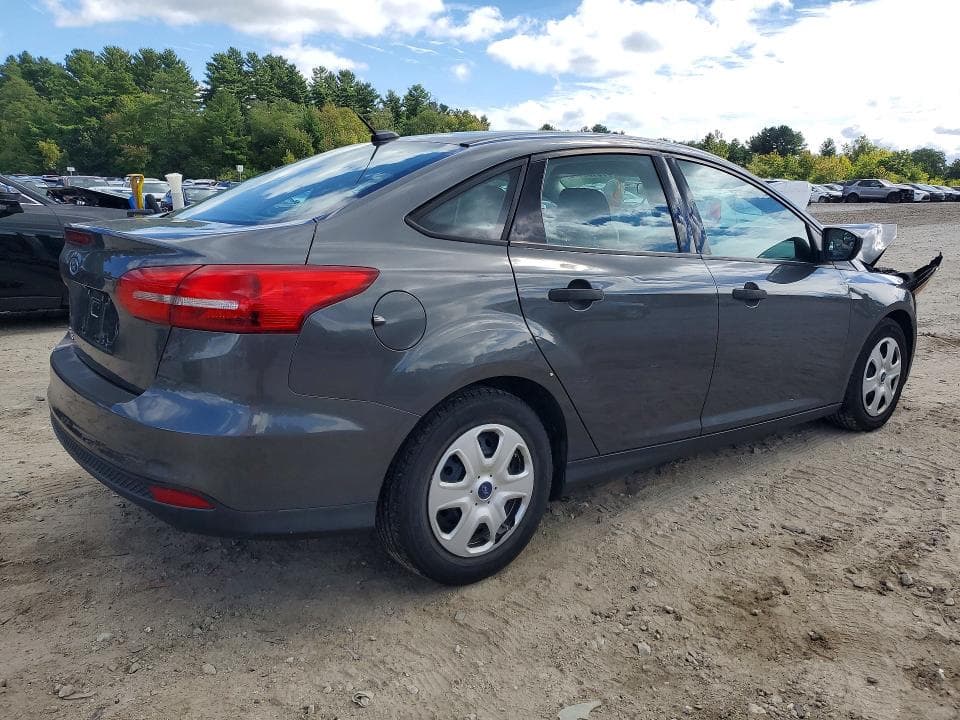 2017 FORD FOCUS S 3