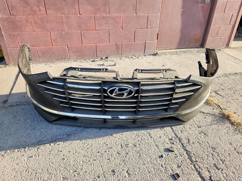 2023 HYUNDAI SONATA SE 12