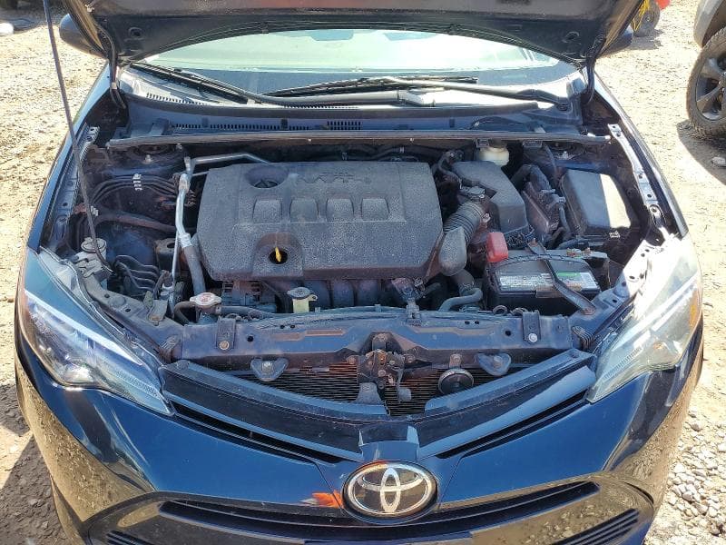 2018 TOYOTA COROLLA LE 11