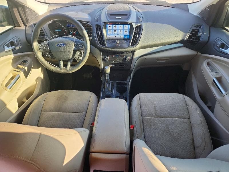 2017 FORD ESCAPE SE 8