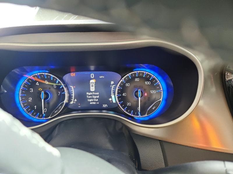 2025 CHRYSLER PACIFICA SELECT 9