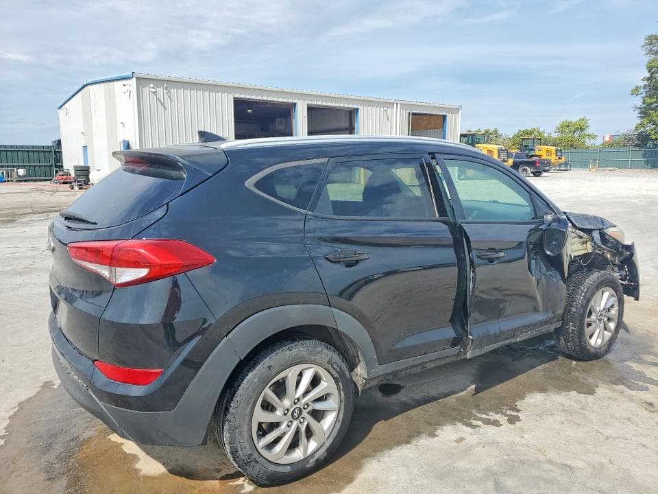 2018 HYUNDAI TUCSON SEL 3