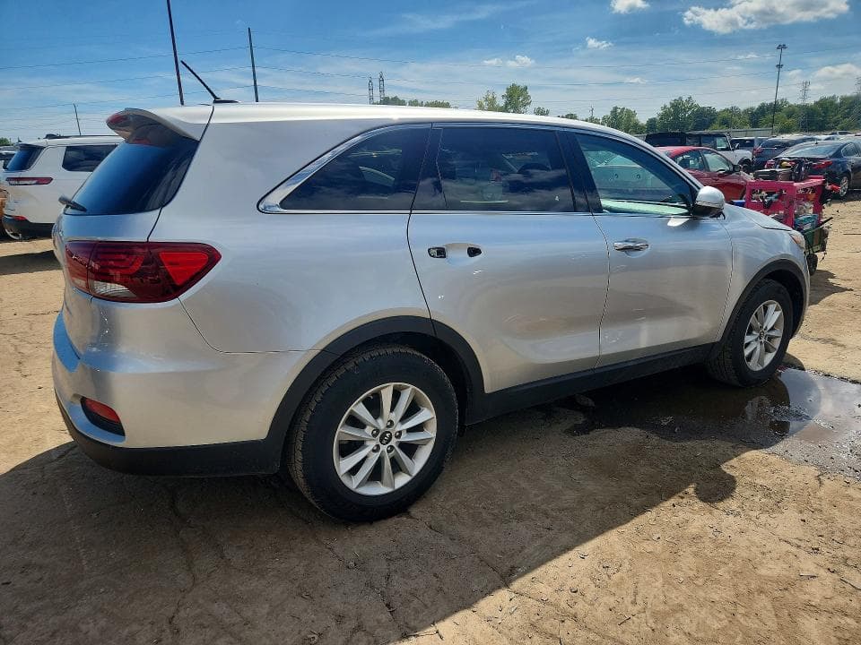2019 KIA SORENTO L 3