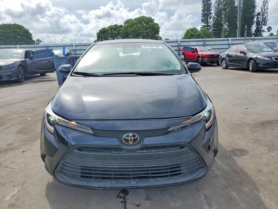 2024 TOYOTA COROLLA LE 5