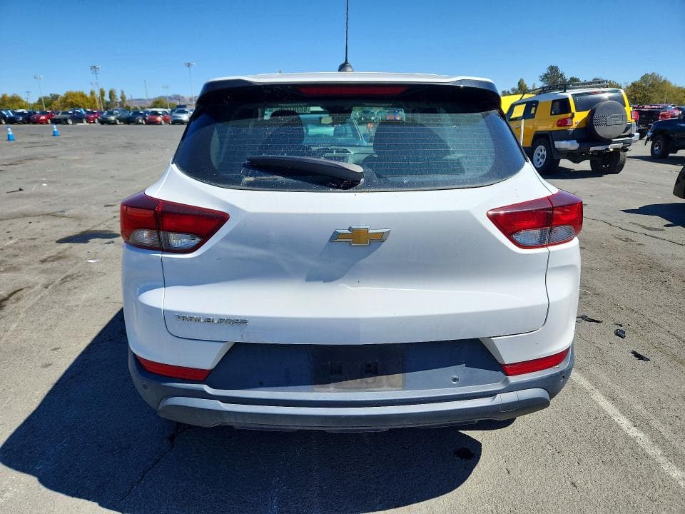 2021 CHEVROLET TRAILBLAZER LS 6