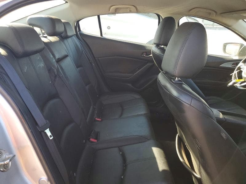 2017 MAZDA 3 TOURING 10