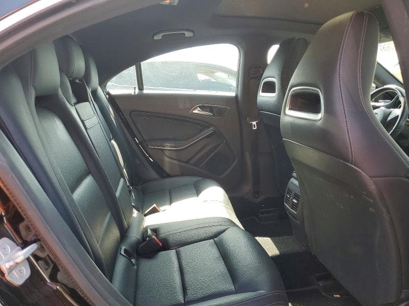 2017 MERCEDES-BENZ CLA 250 10