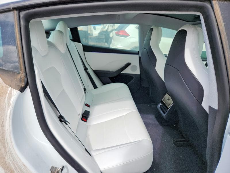 2024 TESLA MODEL 3 10
