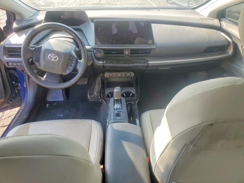 2024 TOYOTA PRIUS XLE 8