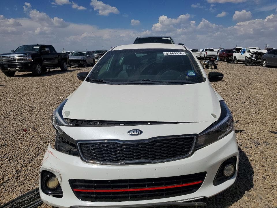 2017 KIA FORTE5 SX 5