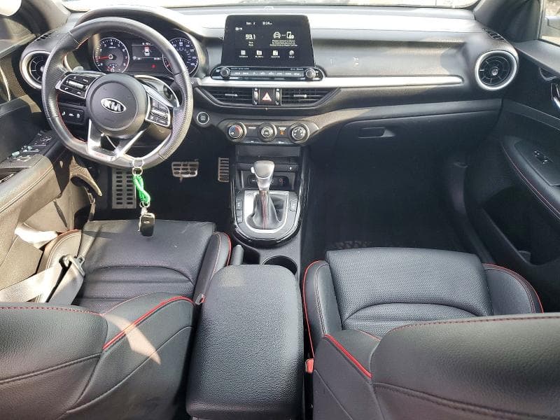 2021 KIA FORTE GT 8