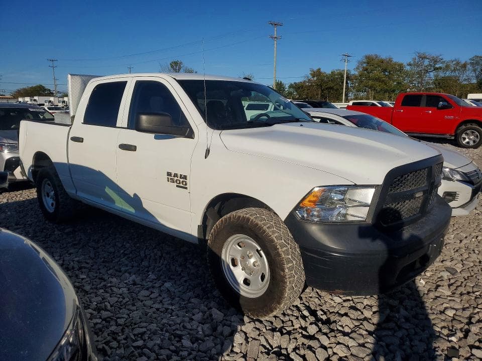 2023 RAM 1500 CLASSIC TRADESMAN 4