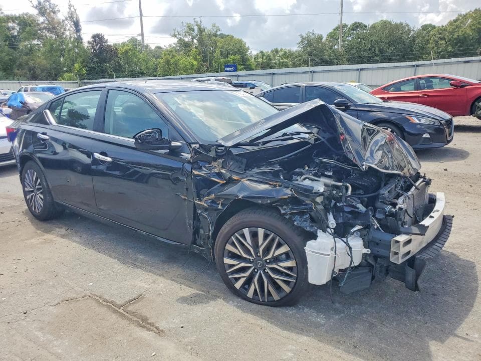 2025 NISSAN ALTIMA SV 4