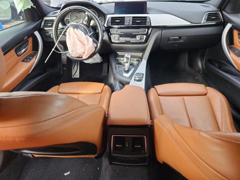2018 BMW 330 XI 8