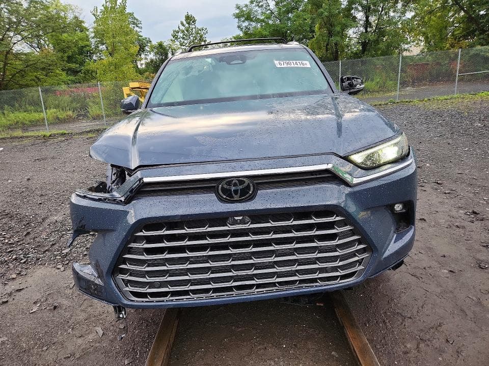 2026 TOYOTA GRAND HIGHLANDER HYBRID MAX PLATINUM 5