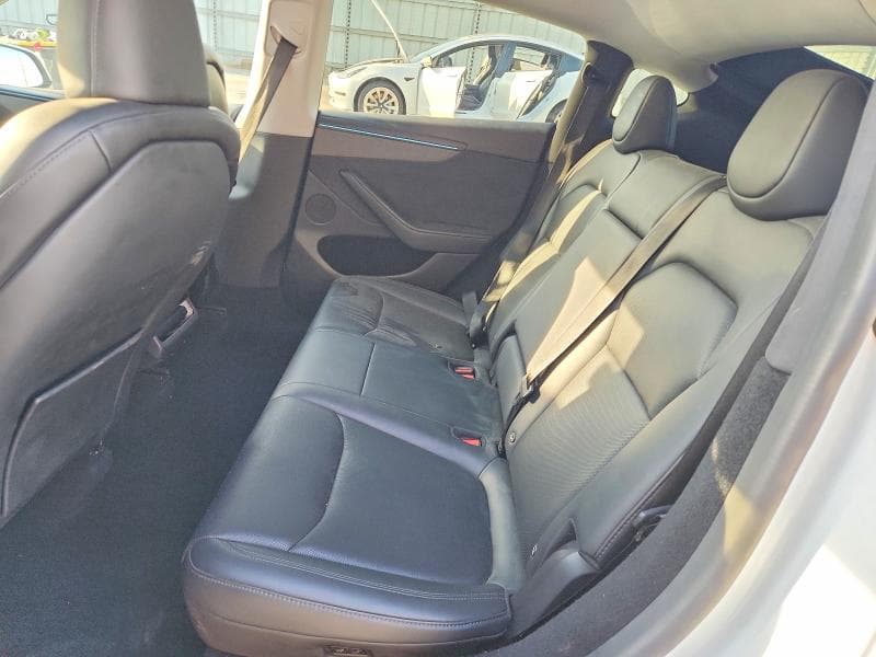 2026 TESLA MODEL Y 10