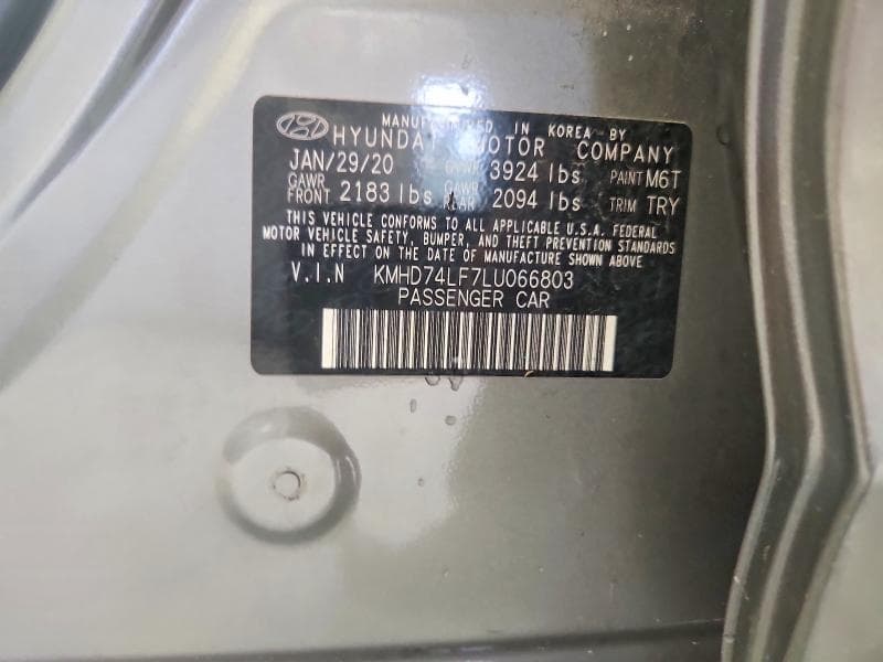 2020 HYUNDAI ELANTRA SE 12