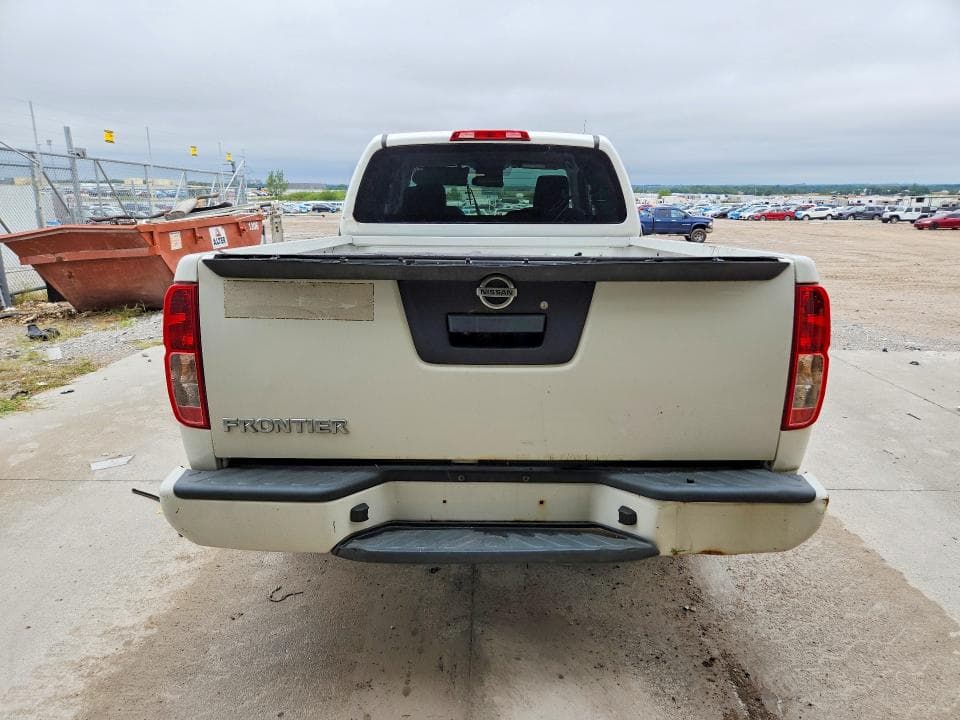 2019 NISSAN FRONTIER S 6