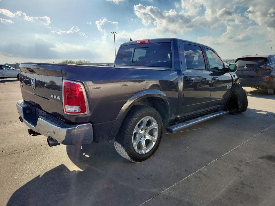 2018 RAM 1500 LARAMIE 3