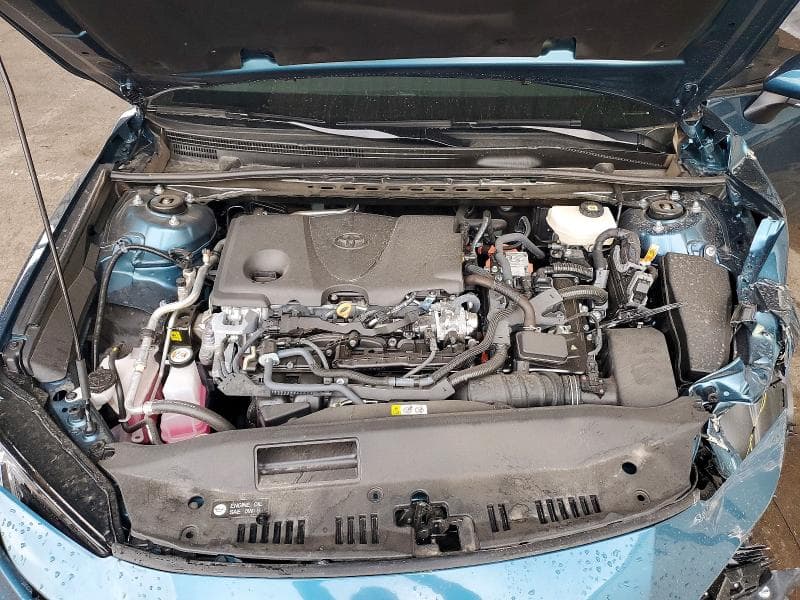 2025 TOYOTA CAMRY SE 11