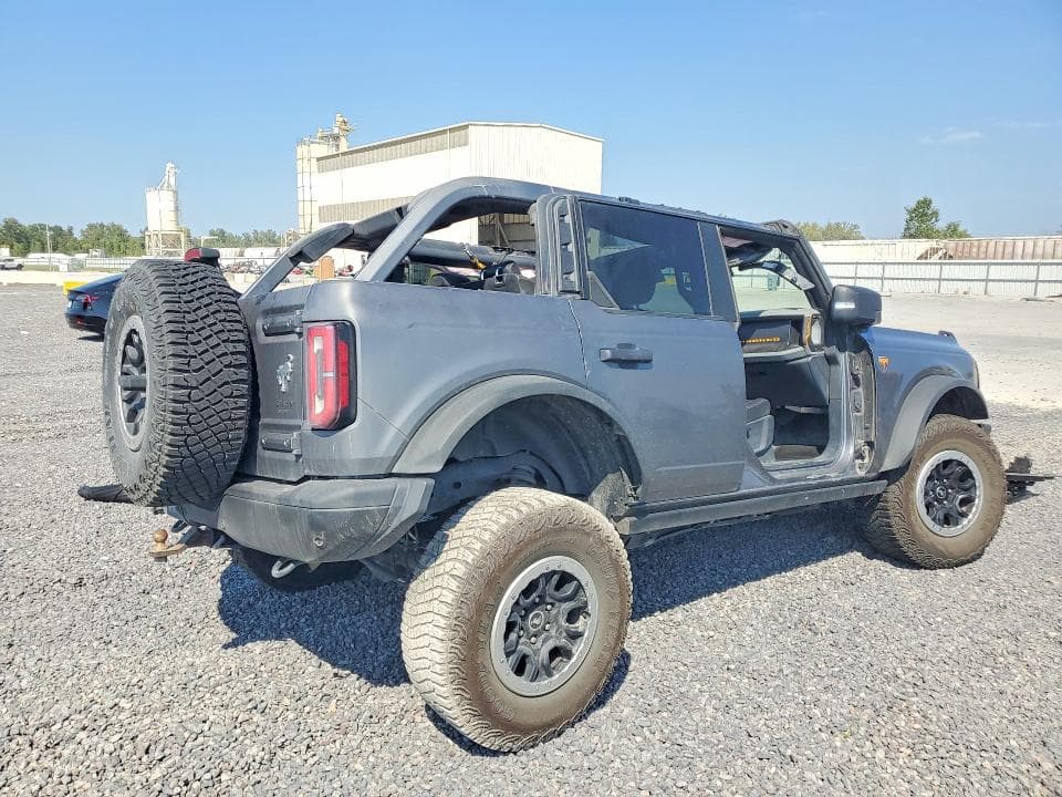 2021 FORD BRONCO BASE 3