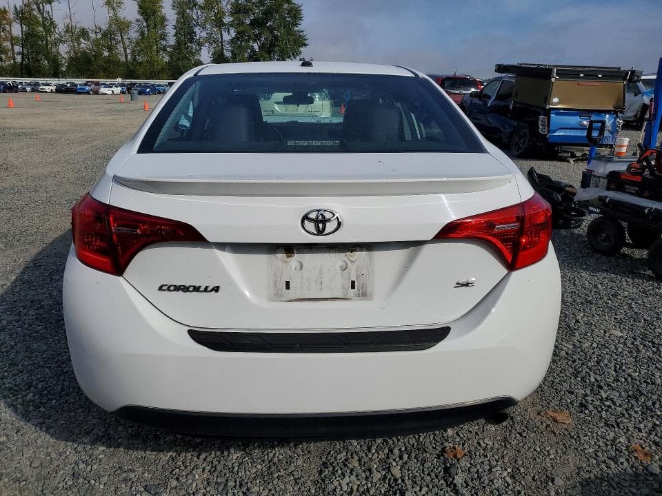 2018 TOYOTA COROLLA SE 6