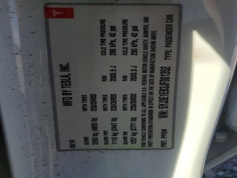 2018 TESLA MODEL 3 13