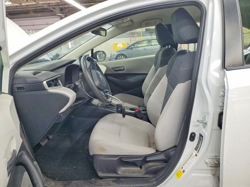 2022 TOYOTA COROLLA LE 7