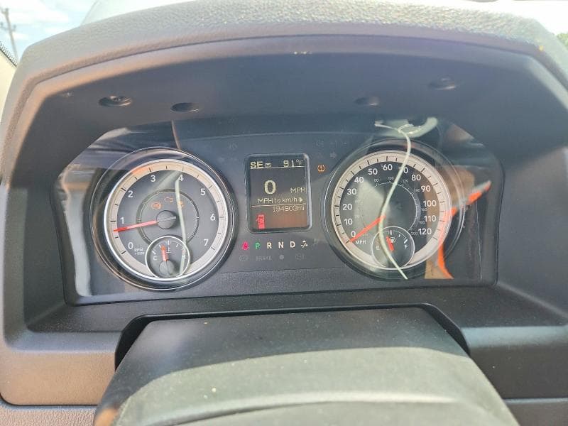 2017 RAM 1500 SLT 9