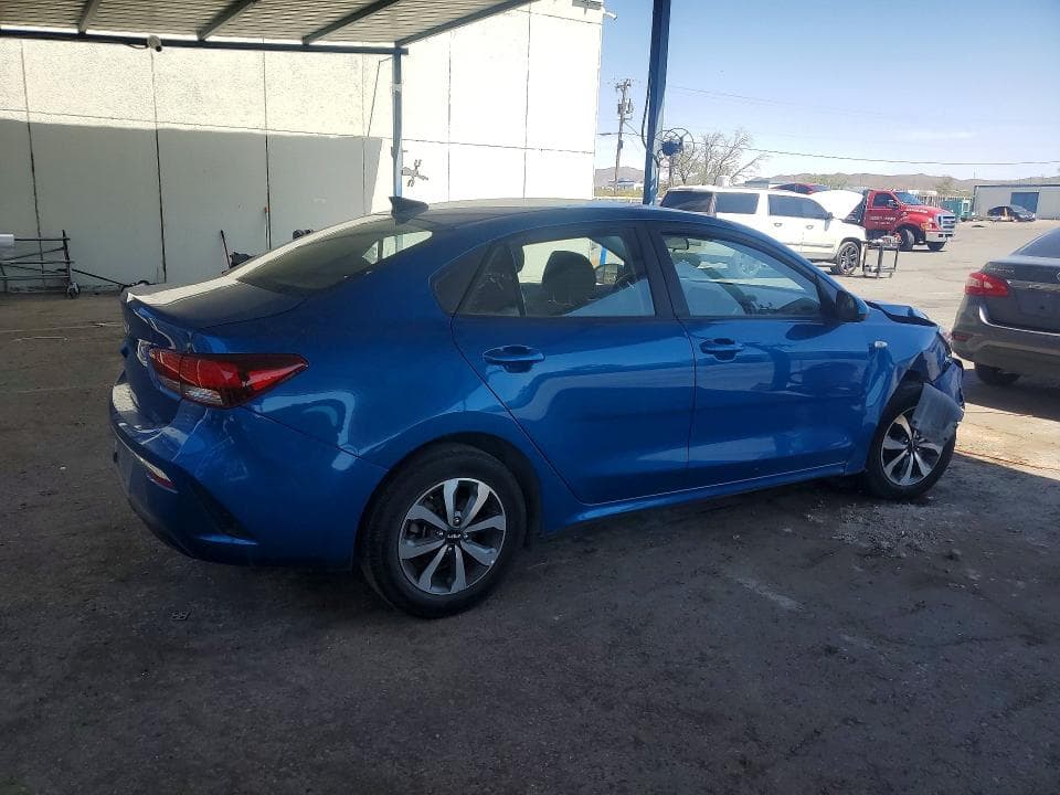 2022 KIA RIO 3