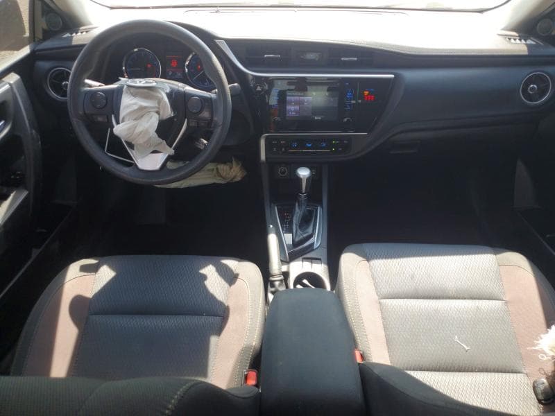 2019 TOYOTA COROLLA LE 8