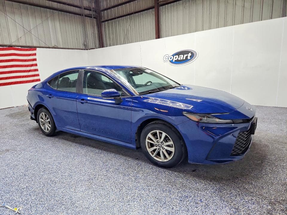 2025 TOYOTA CAMRY LE 4