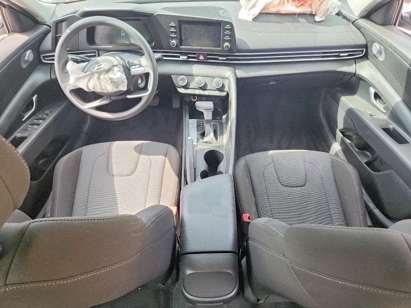 2026 HYUNDAI ELANTRA SE 8
