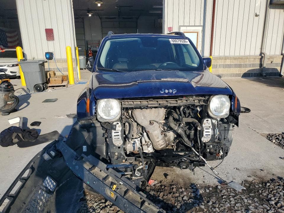 2017 JEEP RENEGADE LATITUDE 5