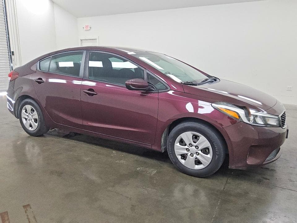 2017 KIA FORTE LX 4