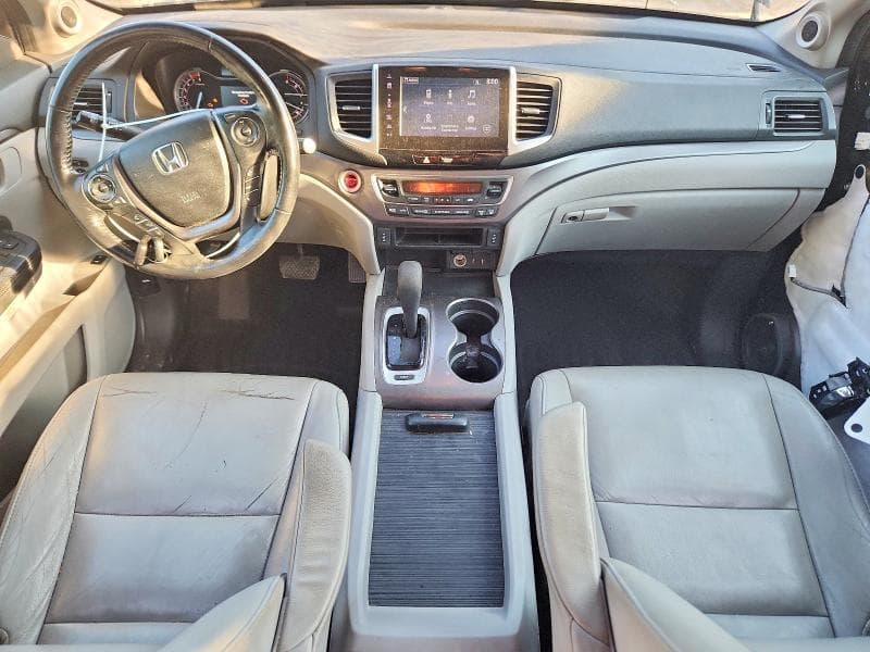 2017 HONDA PILOT EXL 8
