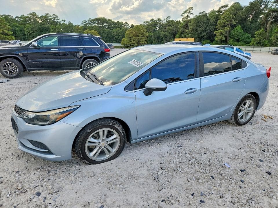2017 CHEVROLET CRUZE LT - 1