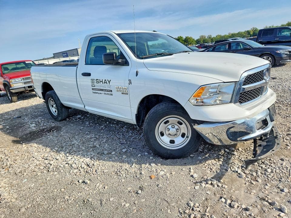 2023 RAM 1500 CLASSIC TRADESMAN 4