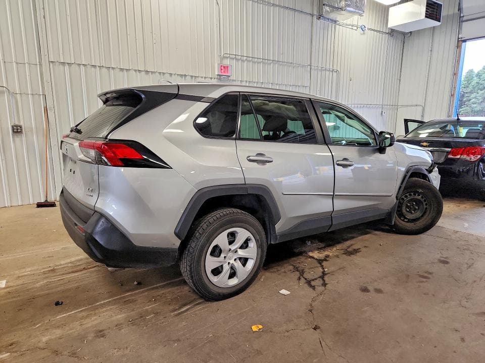 2023 TOYOTA RAV4 LE 3