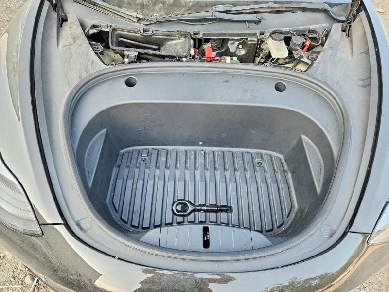 2022 TESLA MODEL 3 11