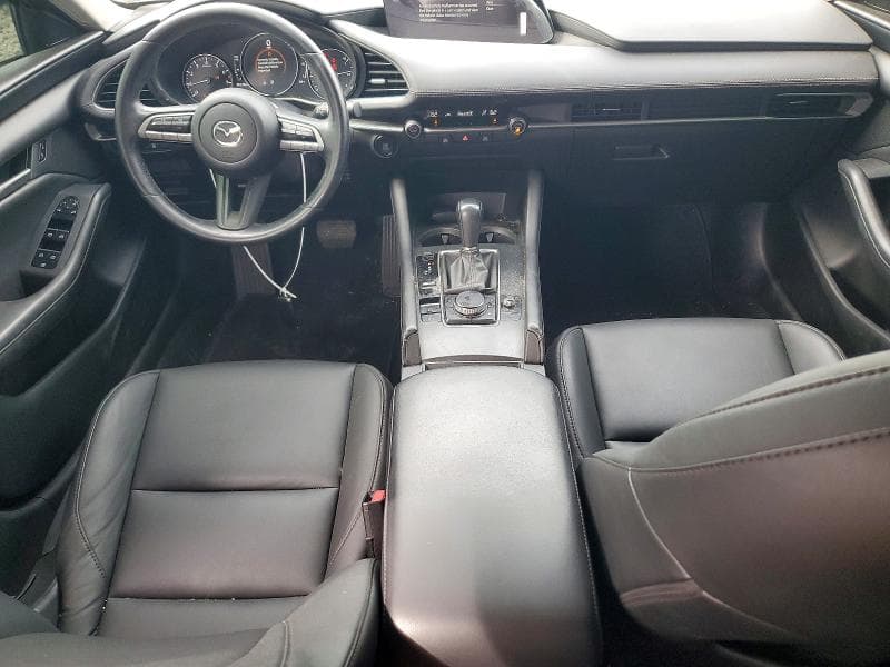 2023 MAZDA 3 SELECT 8