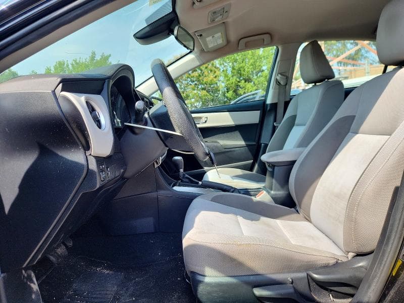 2017 TOYOTA COROLLA LE 7