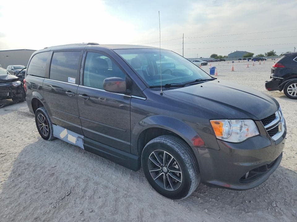 2017 DODGE GRAND CARAVAN SXT 4