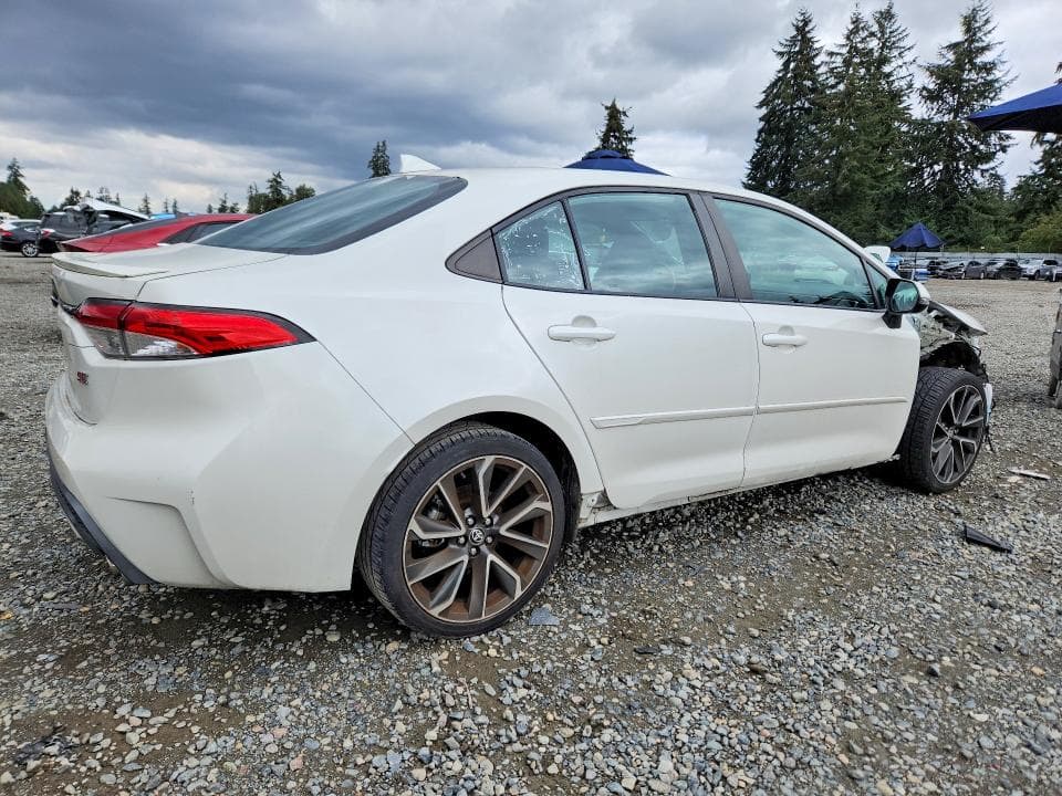 2020 TOYOTA COROLLA SE 3