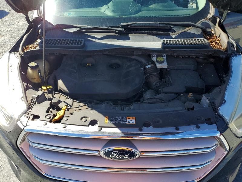 2017 FORD ESCAPE SE 12