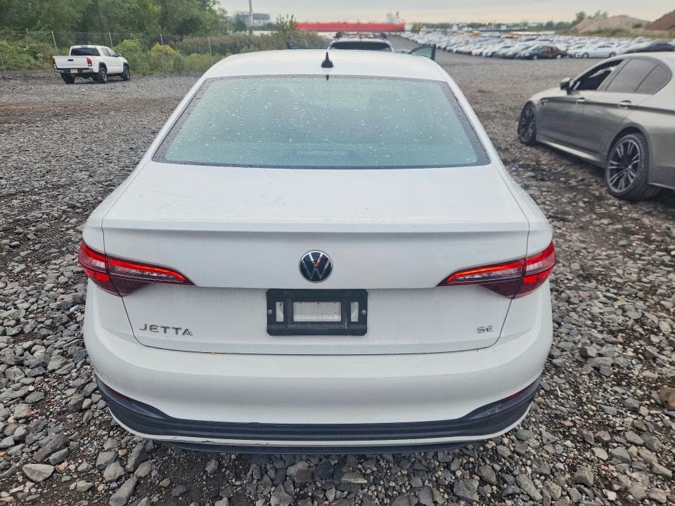 2024 VOLKSWAGEN JETTA SE 6