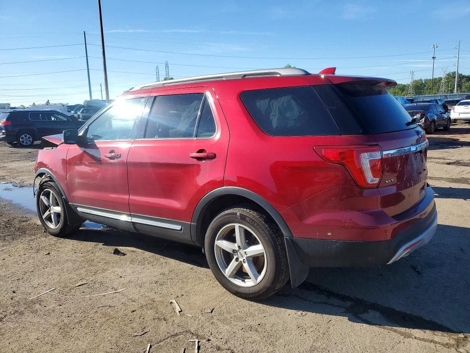 2017 FORD EXPLORER XLT 2
