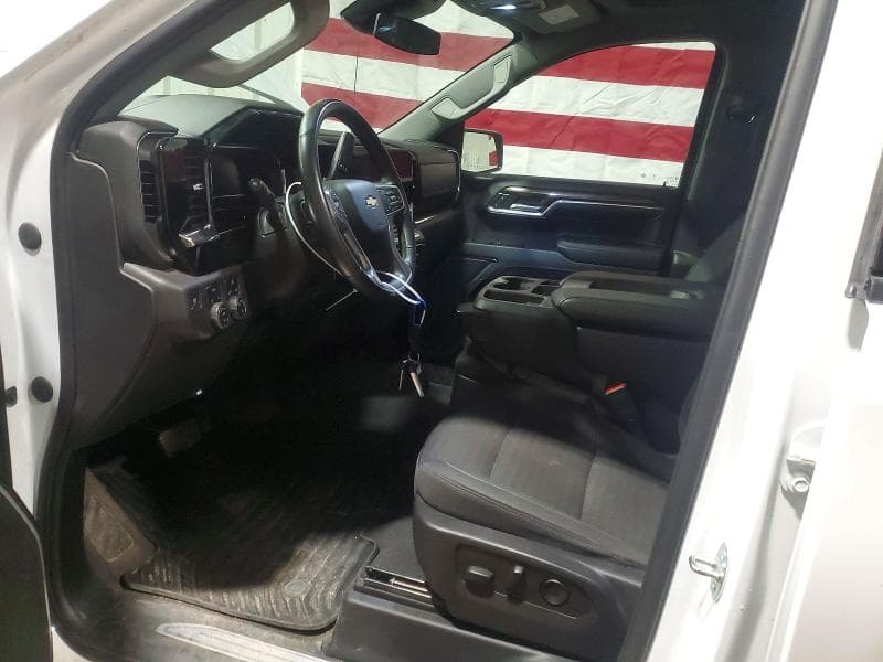2023 CHEVROLET SILVERADO K1500 LT 7