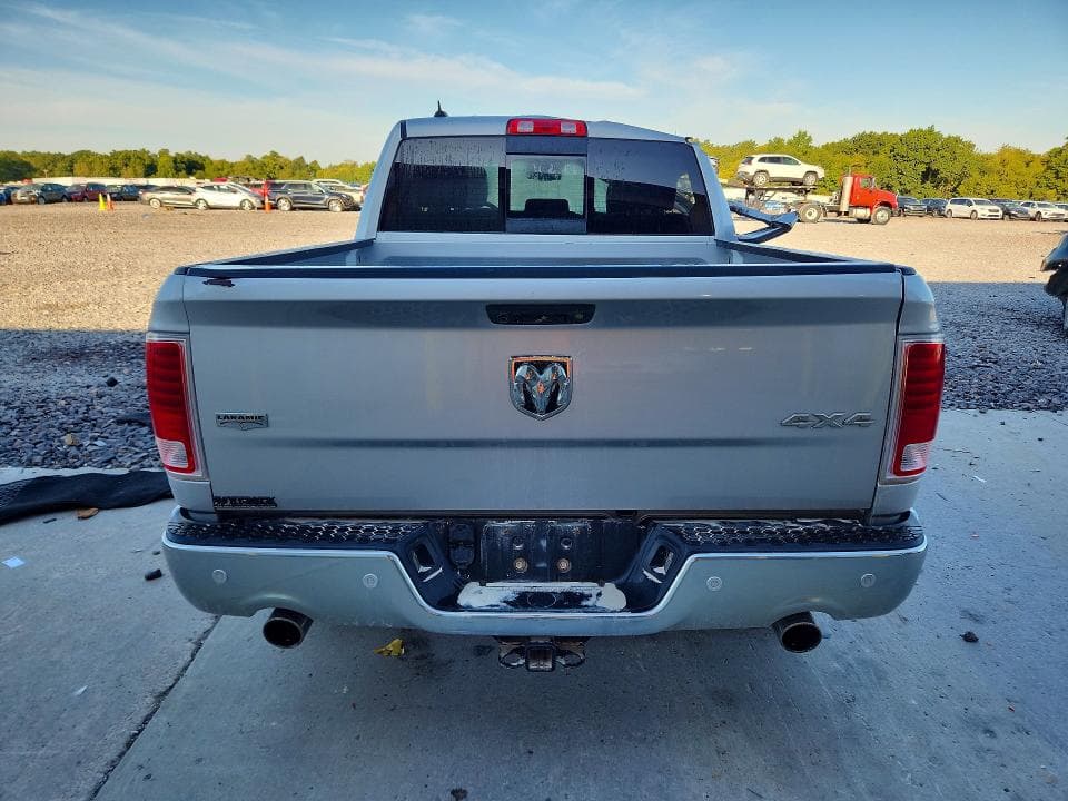 2017 RAM 1500 LARAMIE 6